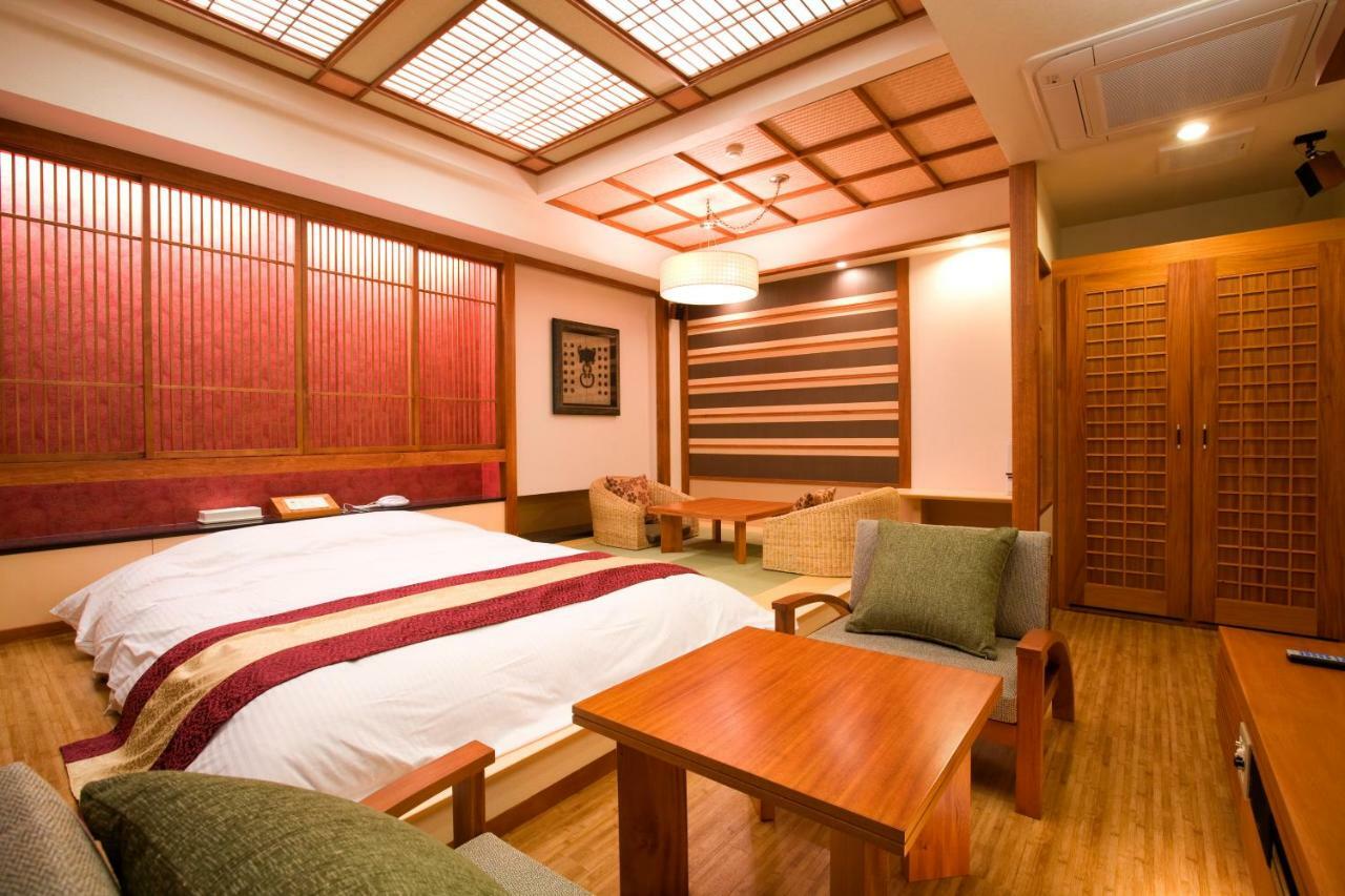 Hotel Bintang Pari Resort (Adults Only) Kobe Exteriör bild