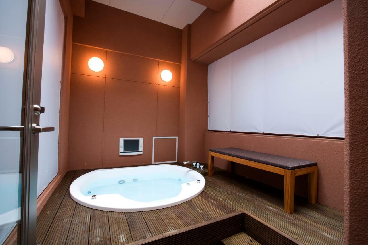 Hotel Bintang Pari Resort (Adults Only) Kobe Exteriör bild